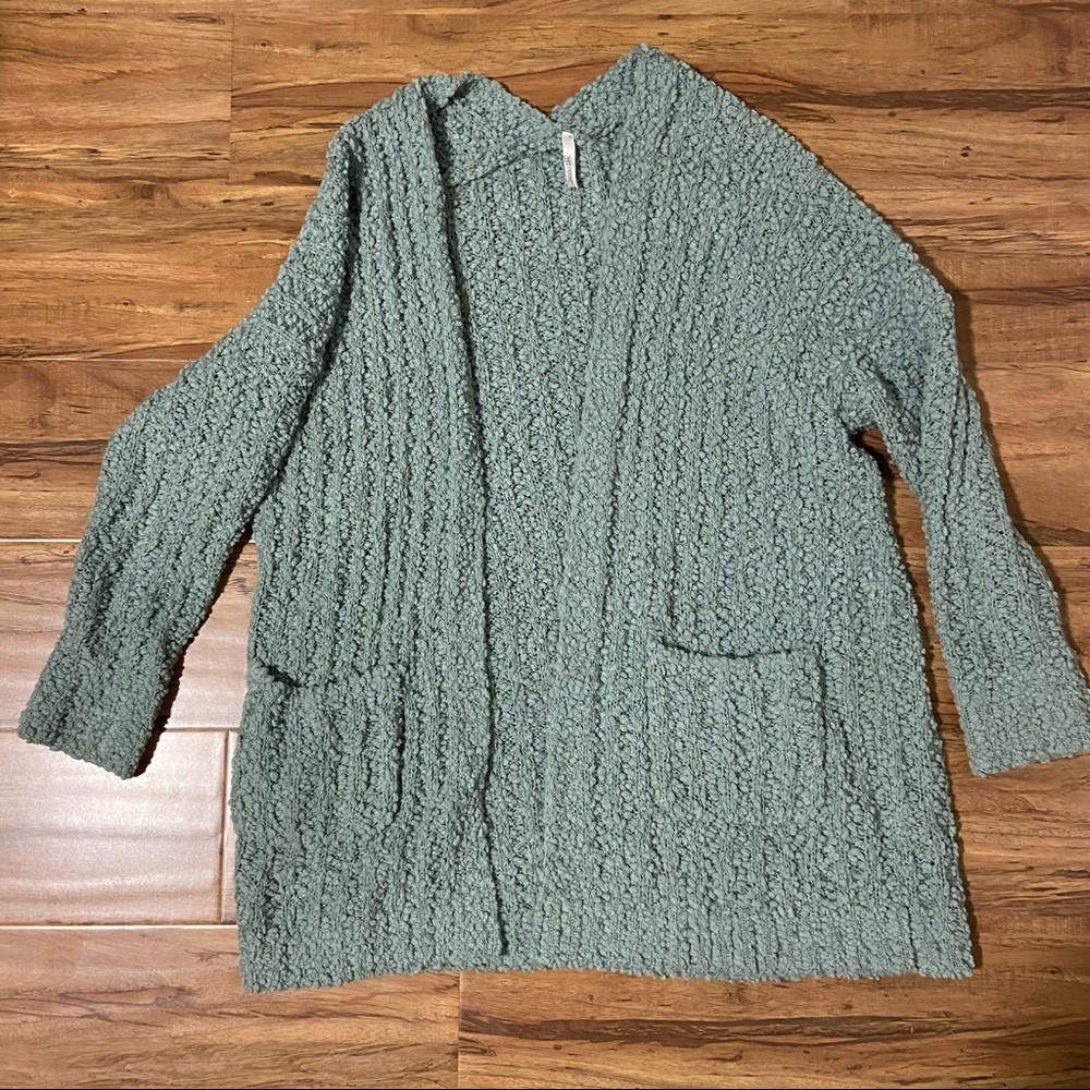 Long open cardigan